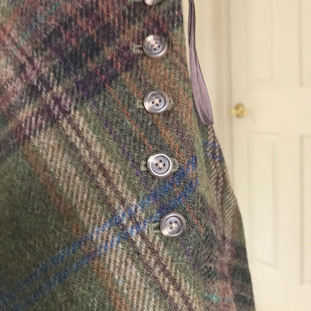 Skirt - Picture 2 of 4